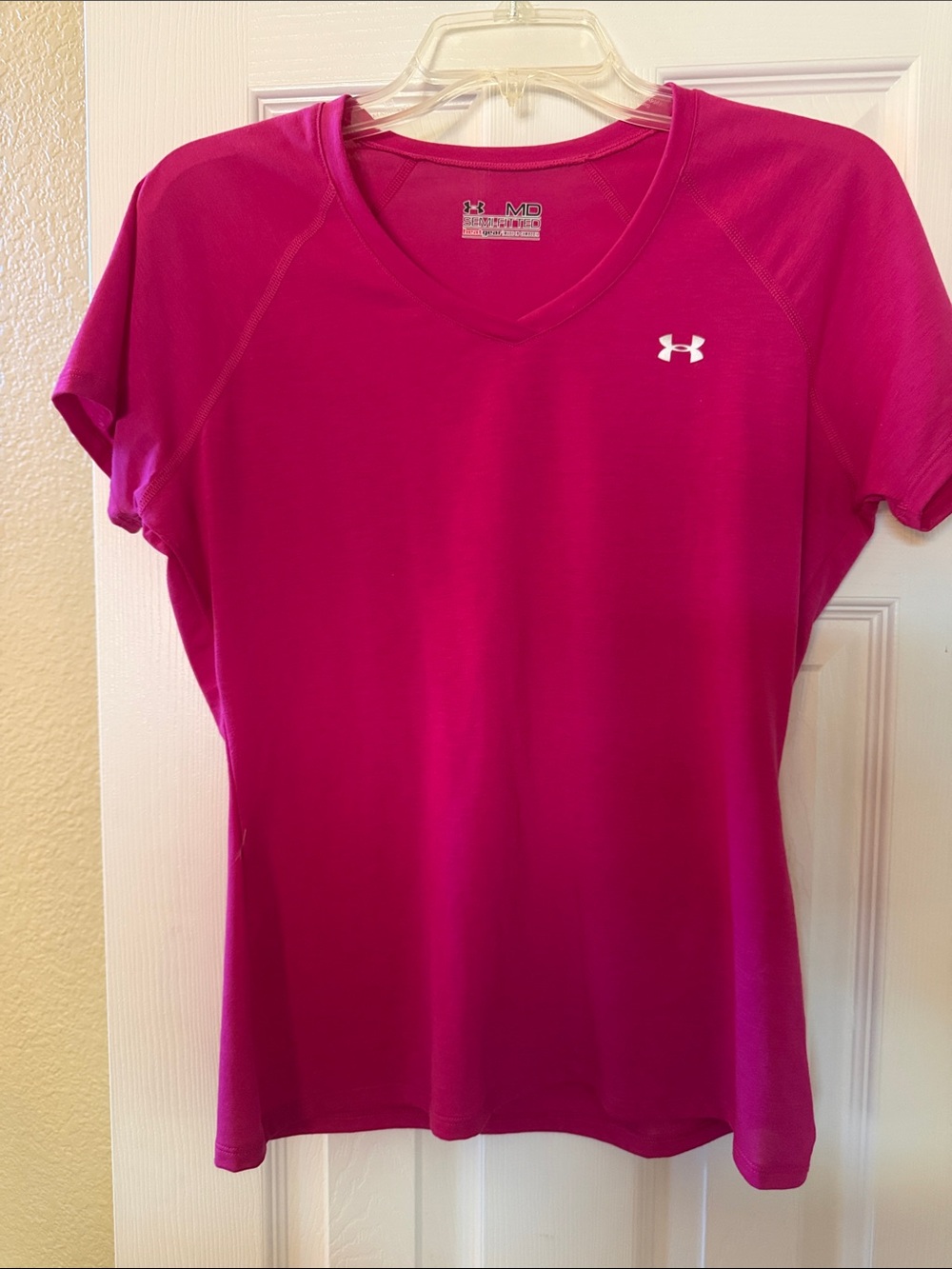 Under Armour Women's Hot Pink V-Neck Short Sleeve Performance Tee